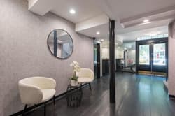Wilshire Crest