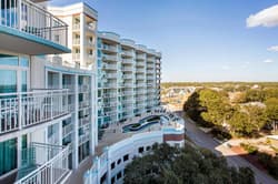 Bluegreen Vacations Horizon at 77th, an Ascend Res