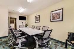 Candlewood Suites Portland-Airport