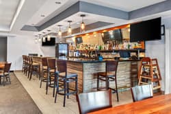 Radisson Hotel Portland Airport