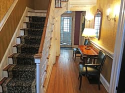 Morris House Hotel