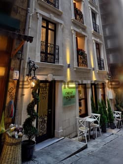 Next House Pera Hotel