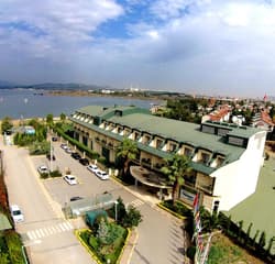 Hegsagone Marine Asia Hotel