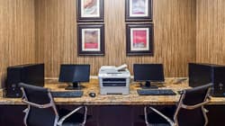 Best Western Plus Hobby Airport Inn & Suites