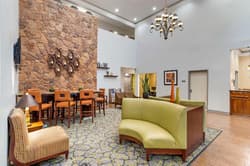 Best Western Plus Hobby Airport Inn & Suites