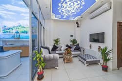Raimond hotel