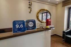Zendy Suite Hotel