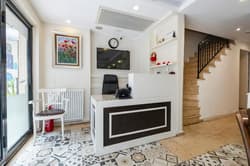 Ten Rooms Hotel