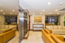 Darkmen Hotel