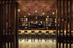 Metropolitan at the 9, Autograph Collection