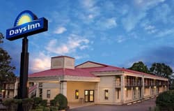 Days Inn by Wyndham Cleveland TN