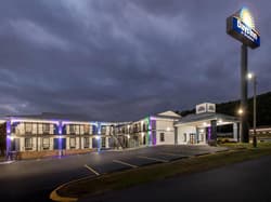 Days Inn by Wyndham Cleveland TN