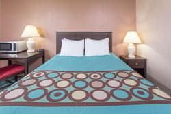 Super 8 by Wyndham Austin MN