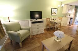 Holly Tree Resort