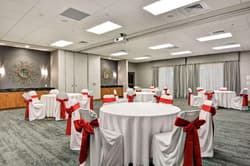 Homewood Suites by TechRidge Parmer @ I-35