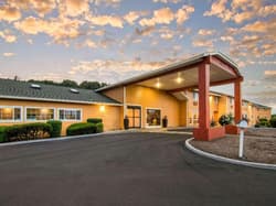 Quality Inn & Suites - Albany, OR