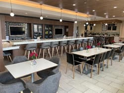 Holiday Inn Atlanta-Gas South Arena Area