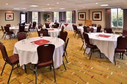 Holiday Inn Express and Suites Albany