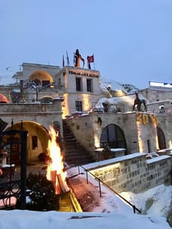 Phocas Cave Suites