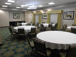 Holiday Inn Express & Suites Houston Northwest-Bro