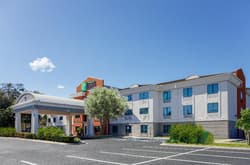 Holiday Inn Express and Suites Jacksonville Maypor