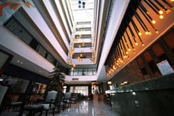 Sey Beach Hotel & Spa