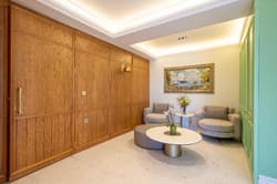 De Manor Boutique Adult Only +16  Age