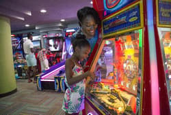 Crown Reef Beach Resort And Waterpark