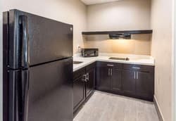 Econo Lodge Inn & Suites Desert Springs