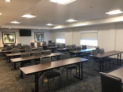Holiday Inn Express and Suites Jacksonville W-I295