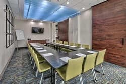 Holiday Inn Express & Sts Houston East - Beltway 8