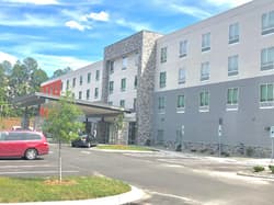 Holiday Inn Express Raleigh Arpt - Brier Crk Area