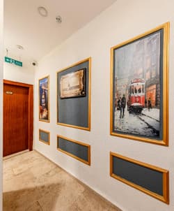 La Pazza Suites