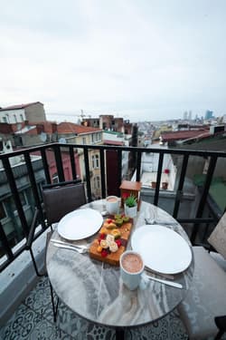 Lime Garden Hotel