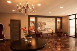 Empula Hotel & Residences