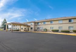 Americas Best Value Inn Charlotte, Mi
