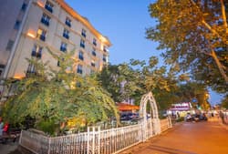 Kunlun Kensington Hotel İstanbul