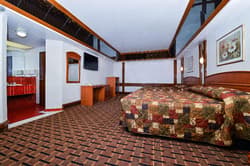 Americas Best Value Inn Suites LA Downtown SW