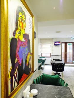 Hub Inn Pera