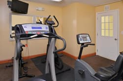 Douglas Inn And Suites