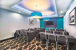 La Quinta Inn Suites By Wyndham Cleveland Tn