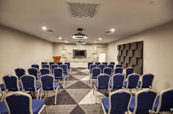 Holiday Inn Express Istanbul  Atakoy Metro