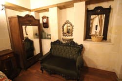 Aynur Hanım Konağı