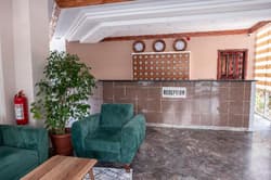 Side Spring Hotel