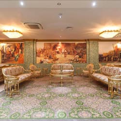 Alrazi Hotel