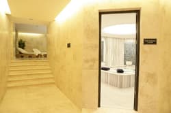 Rys Hotel & Restaurant