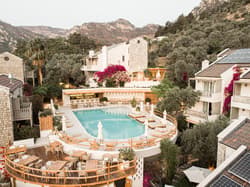 Pilos Suites