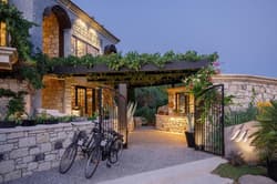 Alaçatı Port Ladera