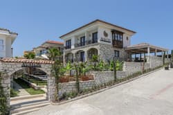Avalon Boutique Hotel & Suites