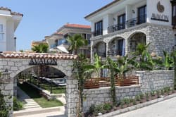Avalon Boutique Hotel & Suites
